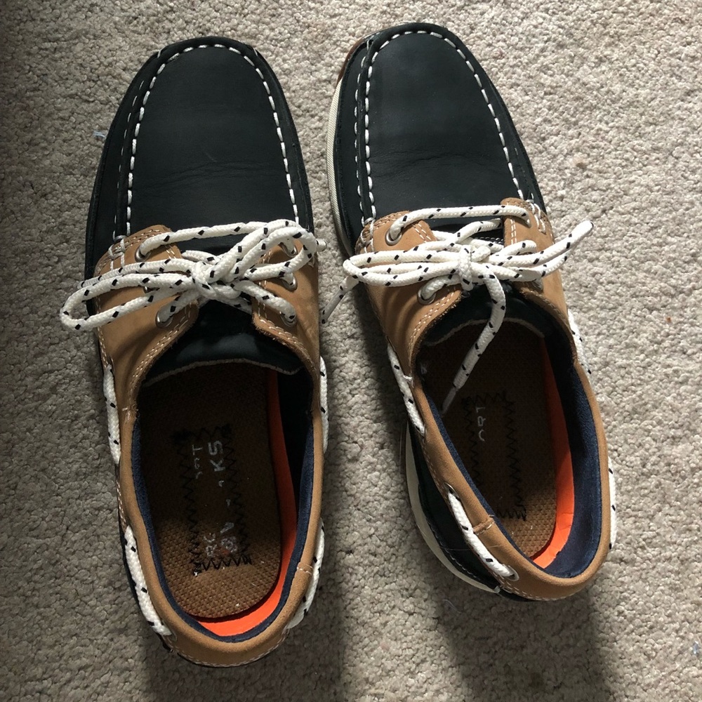 STEALTOED SPERRYS